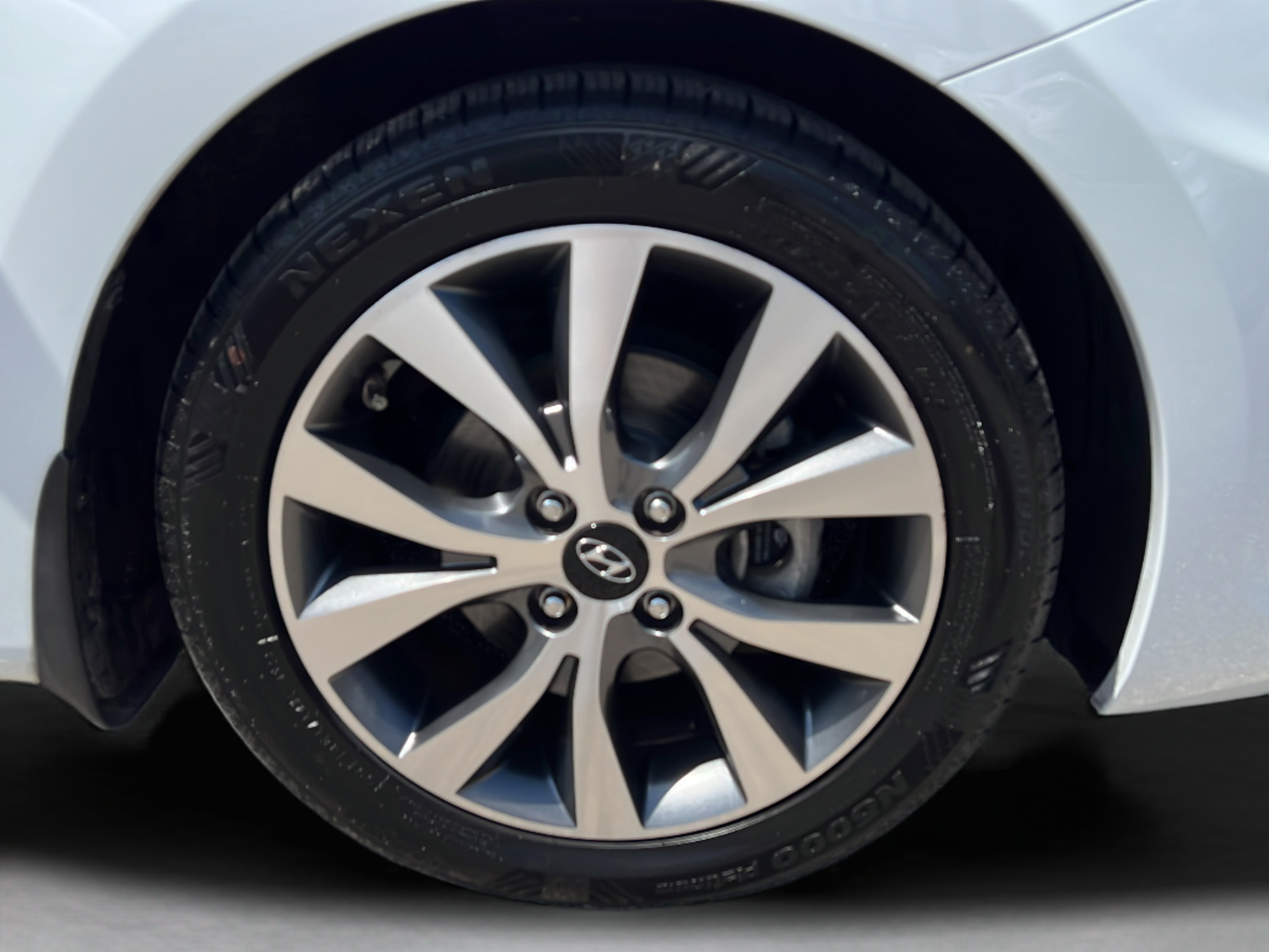 Used 2017 Hyundai Accent Value Edition FWD image 22