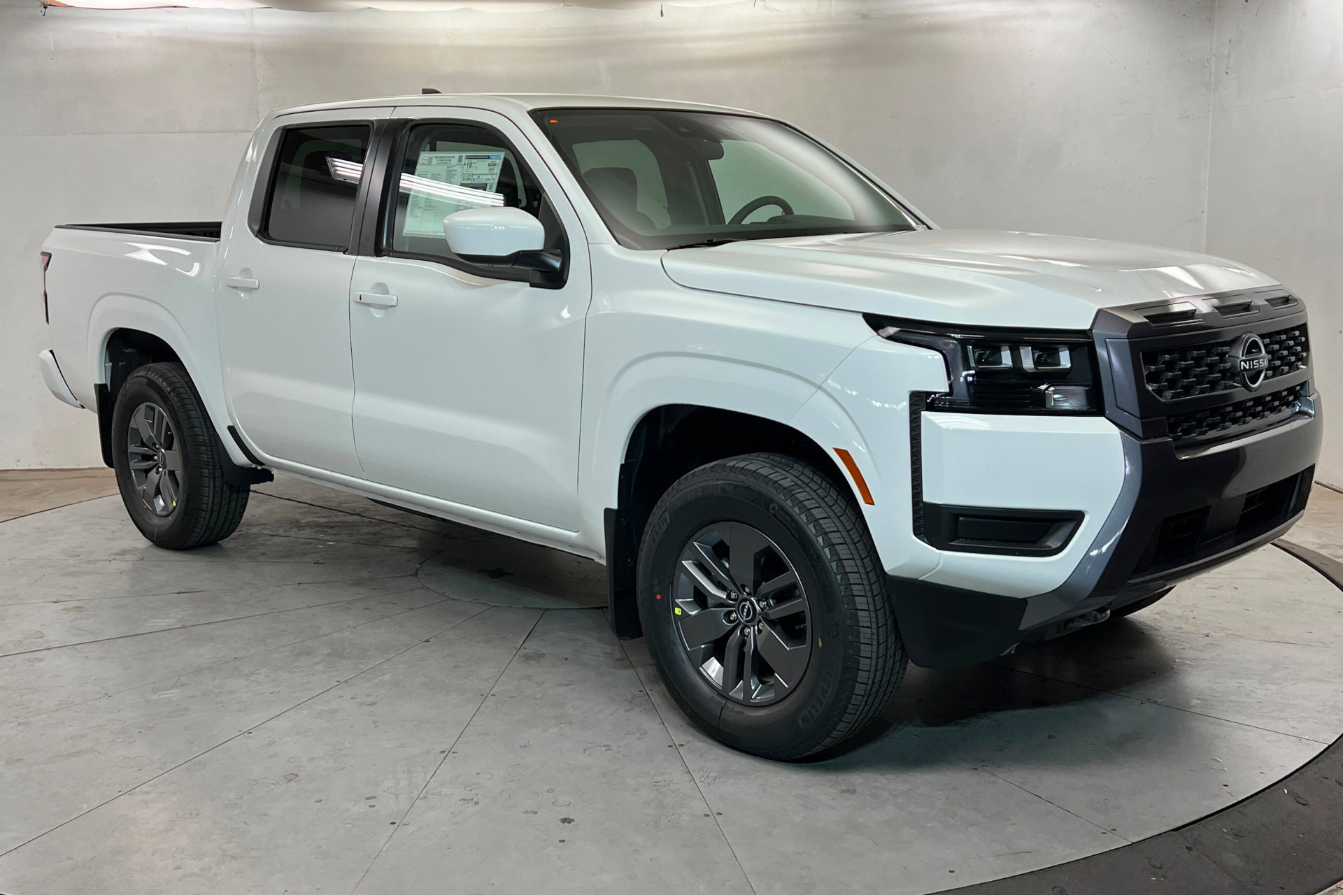 New 2026 Nissan Frontier SV w/ SV Convenience Package image 7