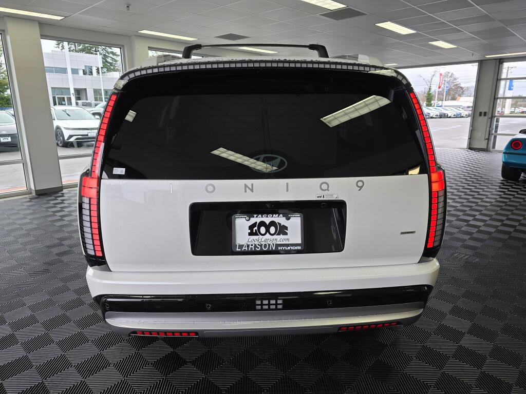 New 2026 Hyundai Ioniq 9 SEL image 5