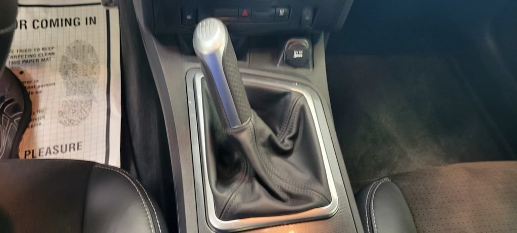 Used 2009 Dodge Challenger SRT8 w/ SRT Option Group II RWD image 15