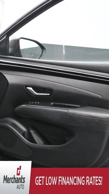 Used 2022 Hyundai Tucson SE AWD/4WD image 16