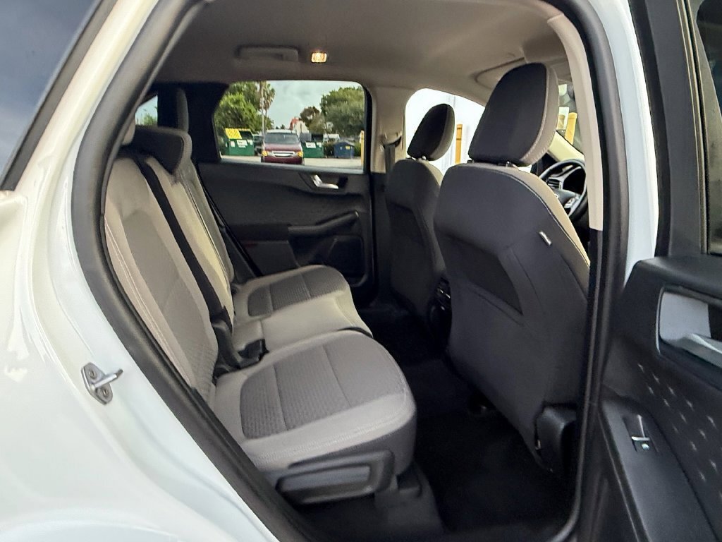 Used 2020 Ford Escape SE Sport AWD/4WD image 15