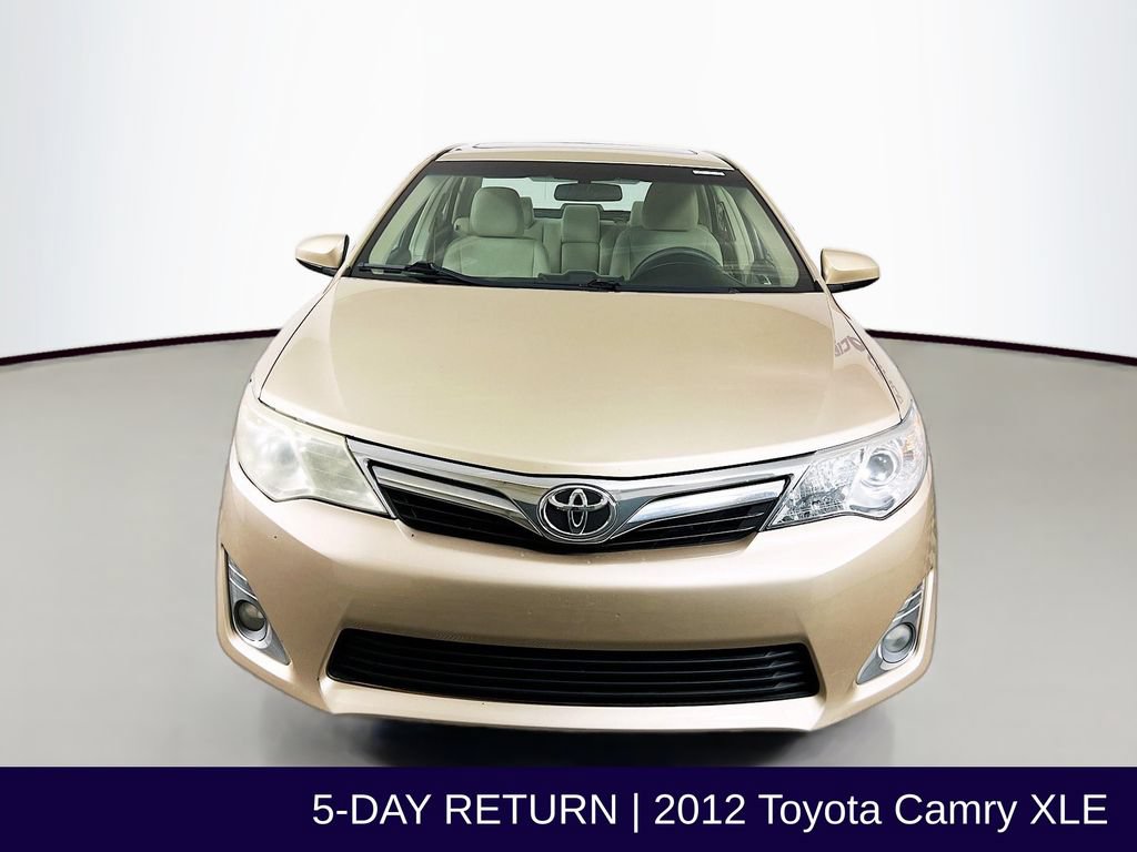 Used 2012 Toyota Camry XLE FWD image 3