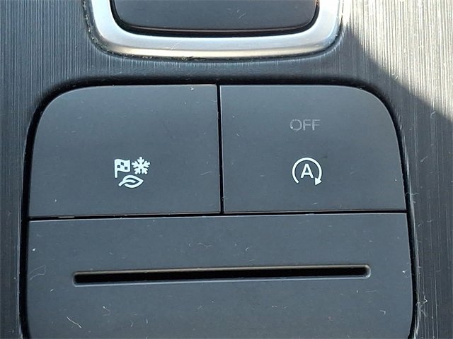 Used 2023 Ford Escape Active image 17