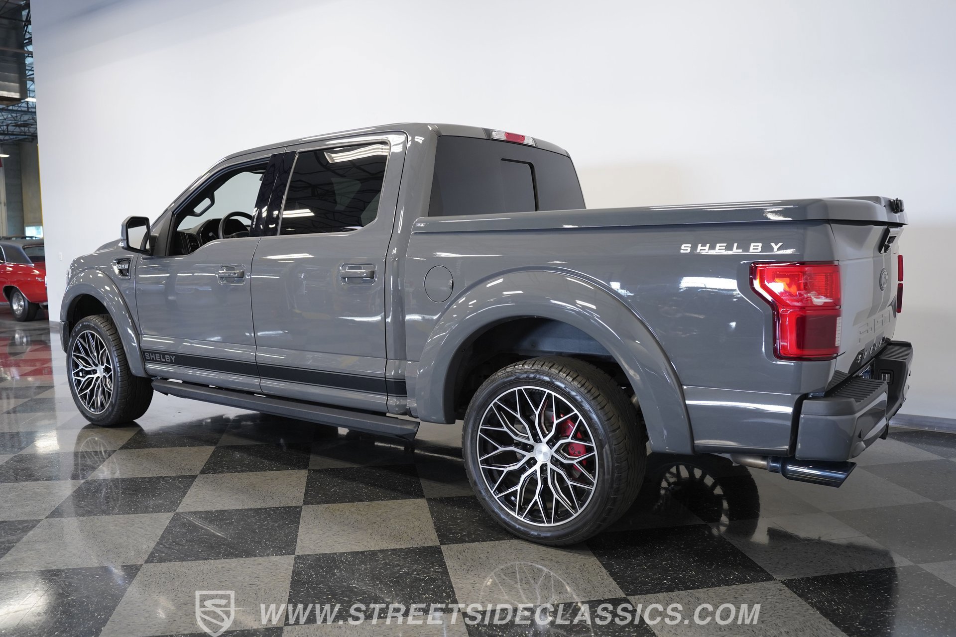 Used 2020 Ford F150 Lariat w/ Equipment Group 502A Luxury image 9