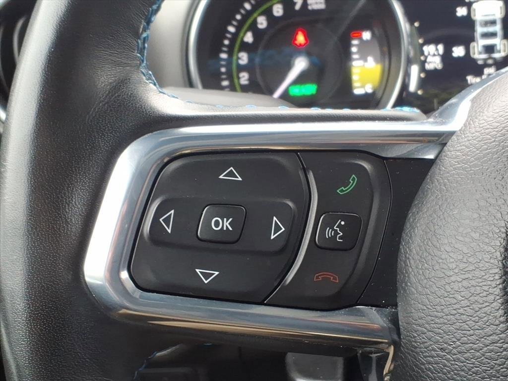 Used 2023 Jeep Wrangler Unlimited Rubicon 4xe w/ Steel Bumper Group image 17