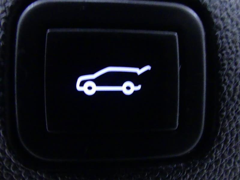 Used 2021 Chevrolet Tahoe LT w/ LT Signature Package image 36