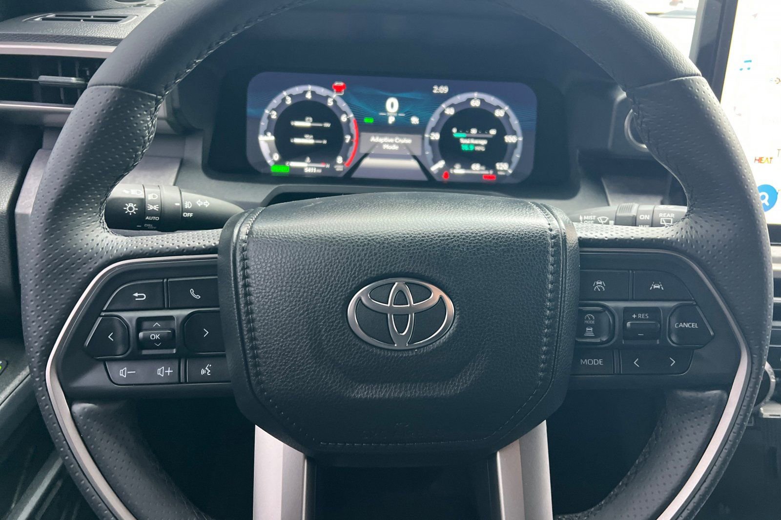 Used 2025 Toyota 4Runner Trailhunter image 20