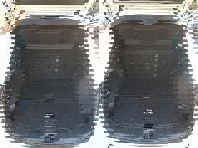 Used 2022 Nissan Rogue Sport SL image 29