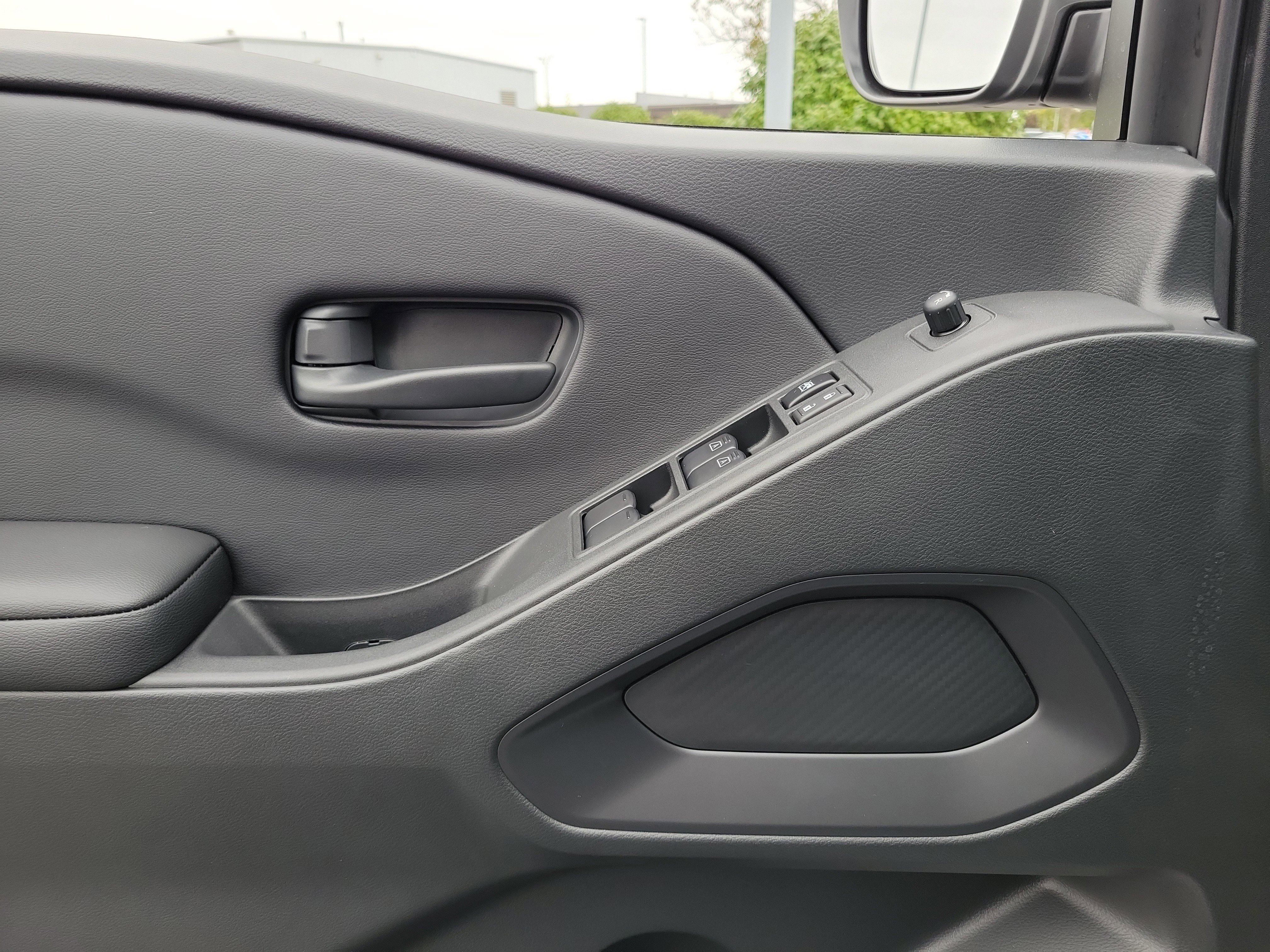 New 2026 Nissan Frontier SV image 17