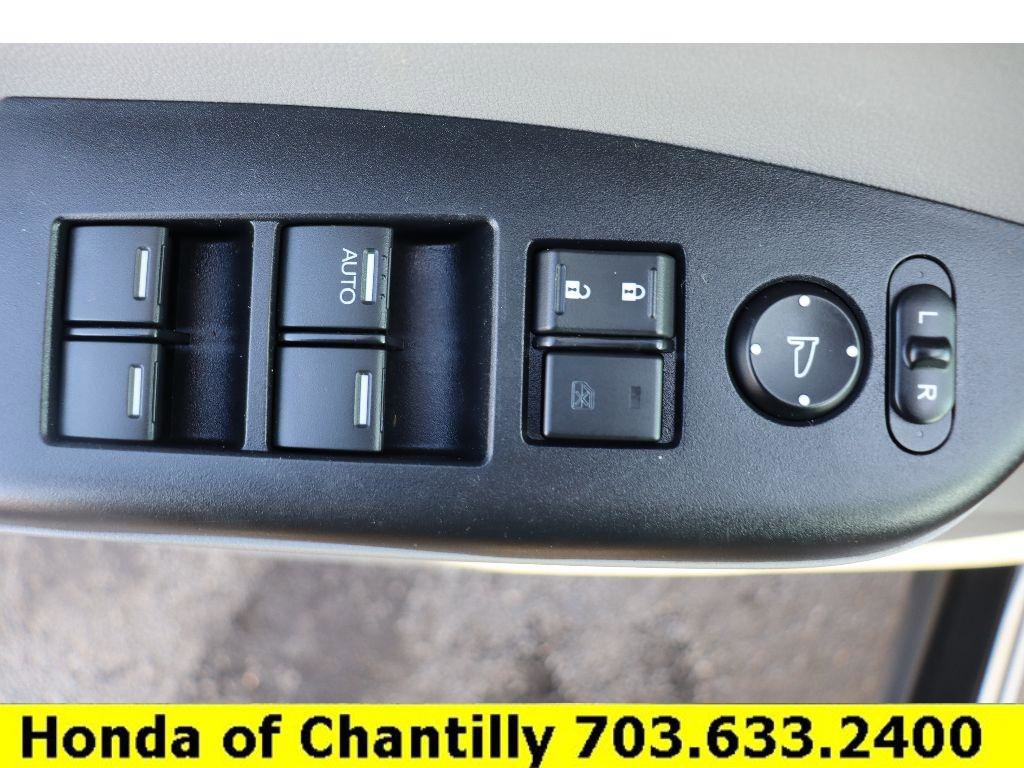 Used 2014 Honda CR-V LX image 20