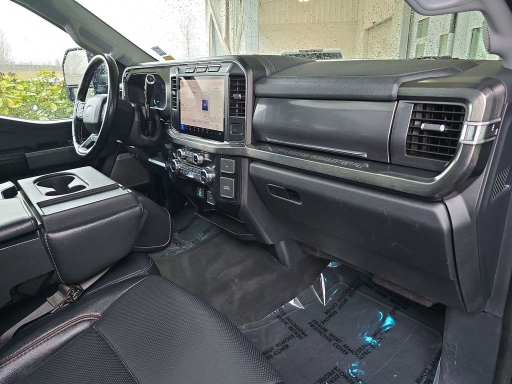 Used 2024 Ford F350 Lariat AWD/4WD image 33