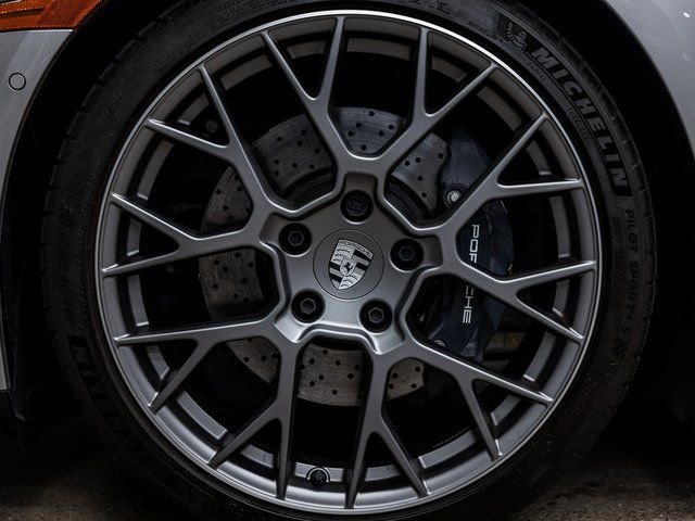 Certified 2025 Porsche 911 Carrera image 17