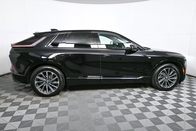 New 2026 Cadillac Lyriq Premium Sport image 2