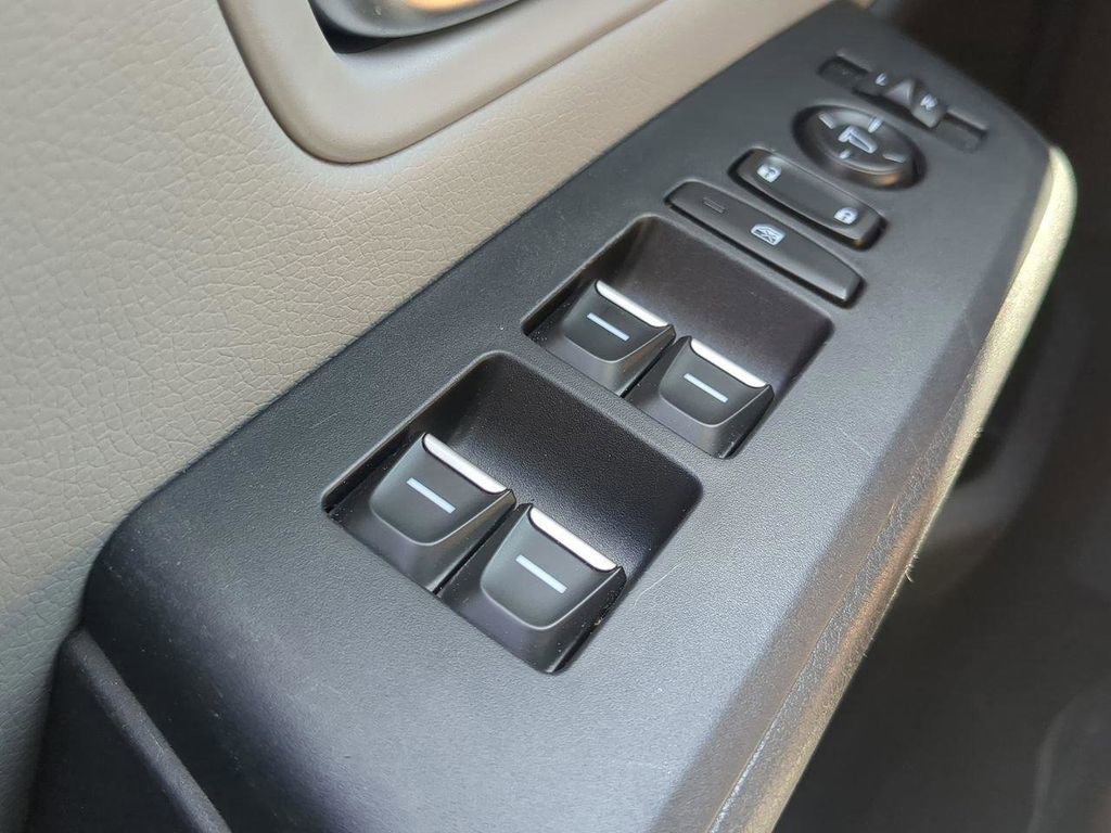 Used 2024 Honda Pilot EX-L image 18