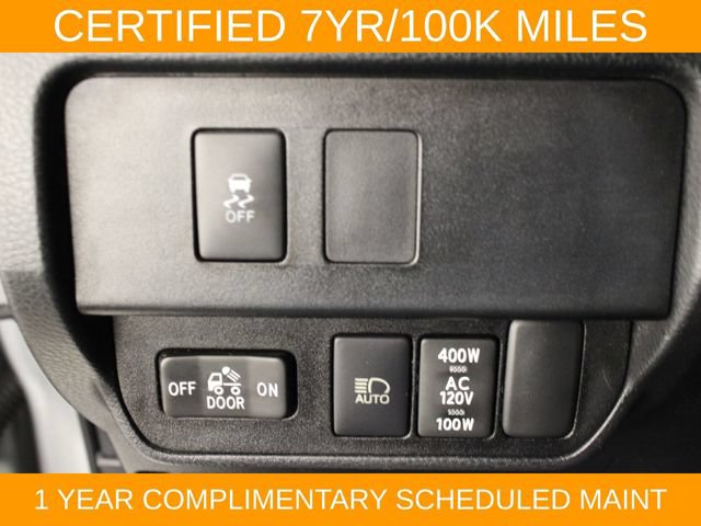 Used 2022 Toyota Tacoma TRD Off-Road w/ Technology Package AWD/4WD image 17