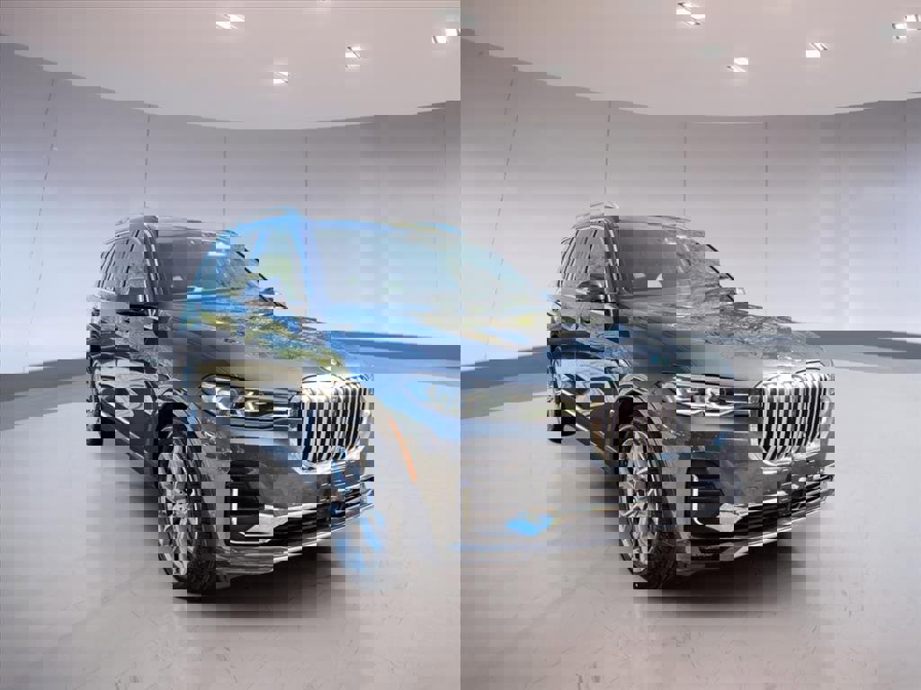 Used 2022 BMW X7 xDrive40i w/ Premium Package