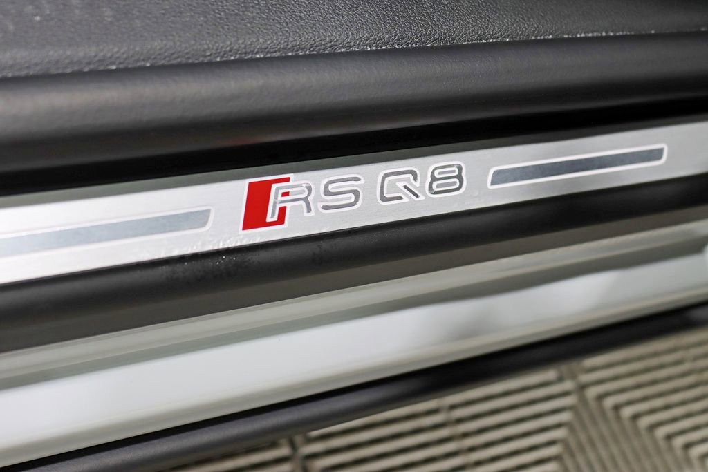 Used 2026 Audi RS Q8 performance image 14