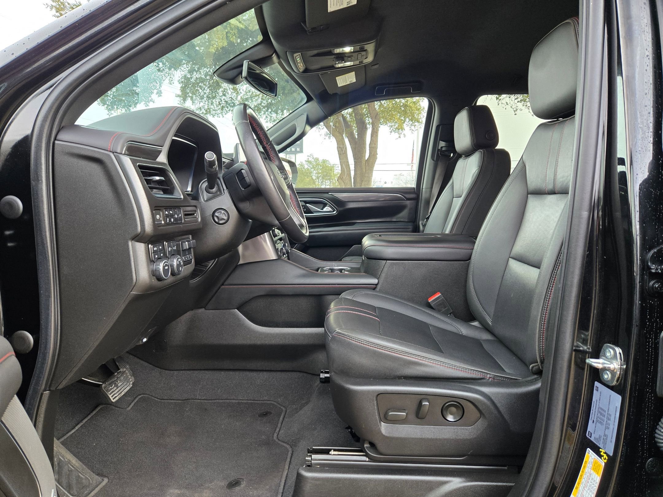 Certified 2022 Chevrolet Tahoe RST w/ Luxury Package image 9