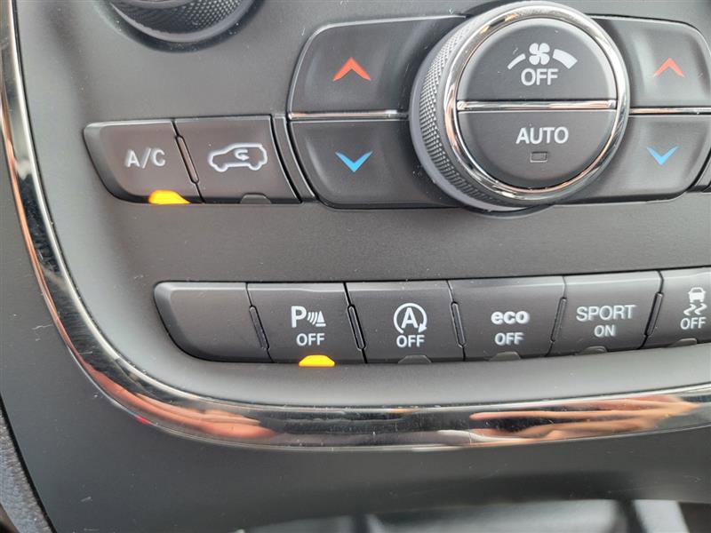 Used 2018 Dodge Durango GT image 38