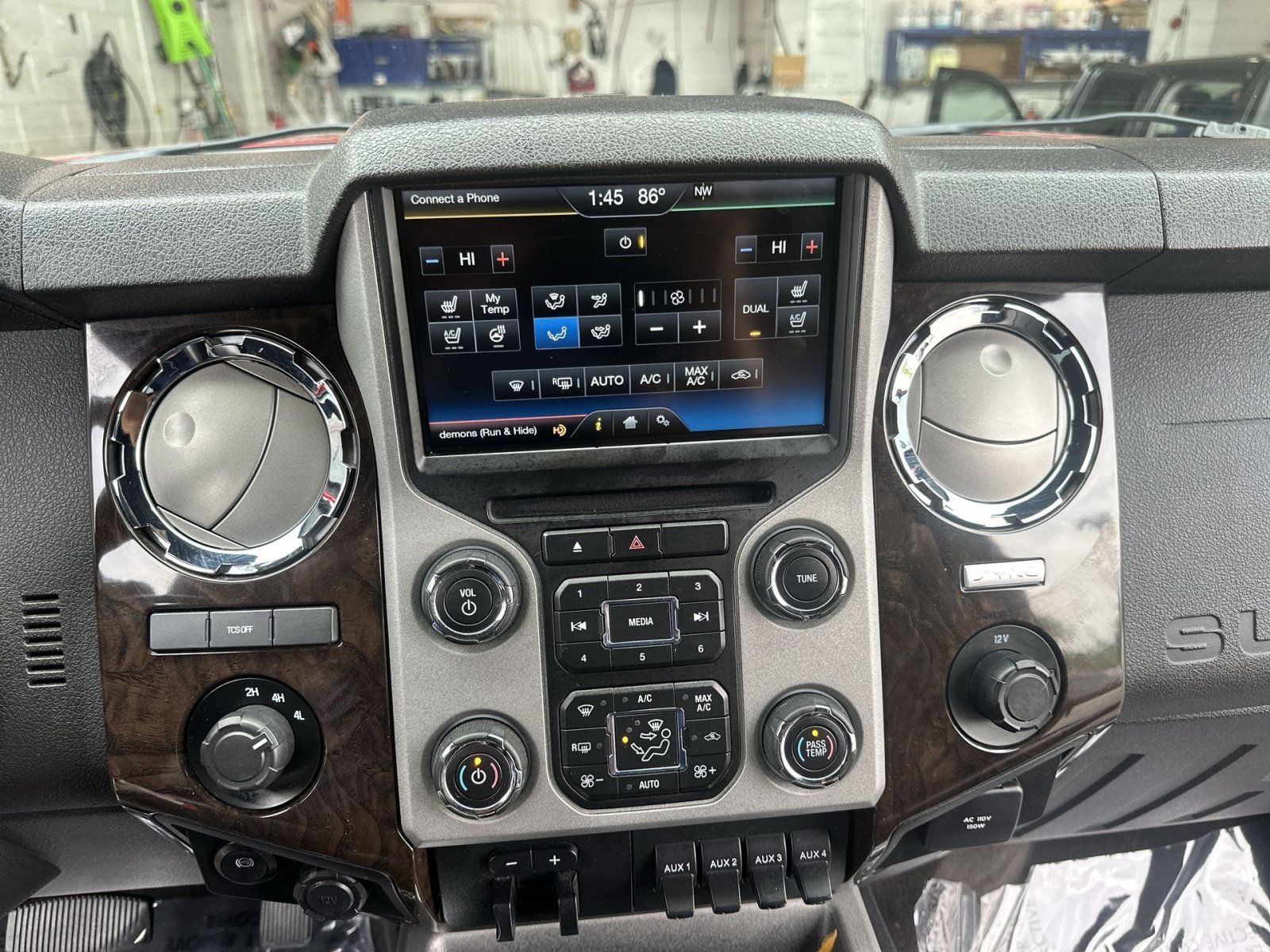 Used 2016 Ford F350 Platinum AWD/4WD image 29