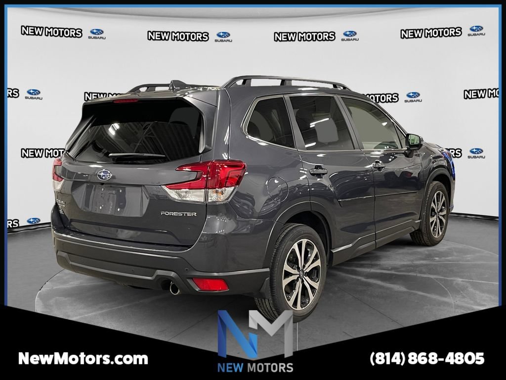 Used 2022 Subaru Forester Limited AWD/4WD image 5