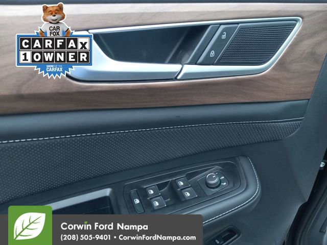 Used 2025 Volkswagen Atlas SE image 11