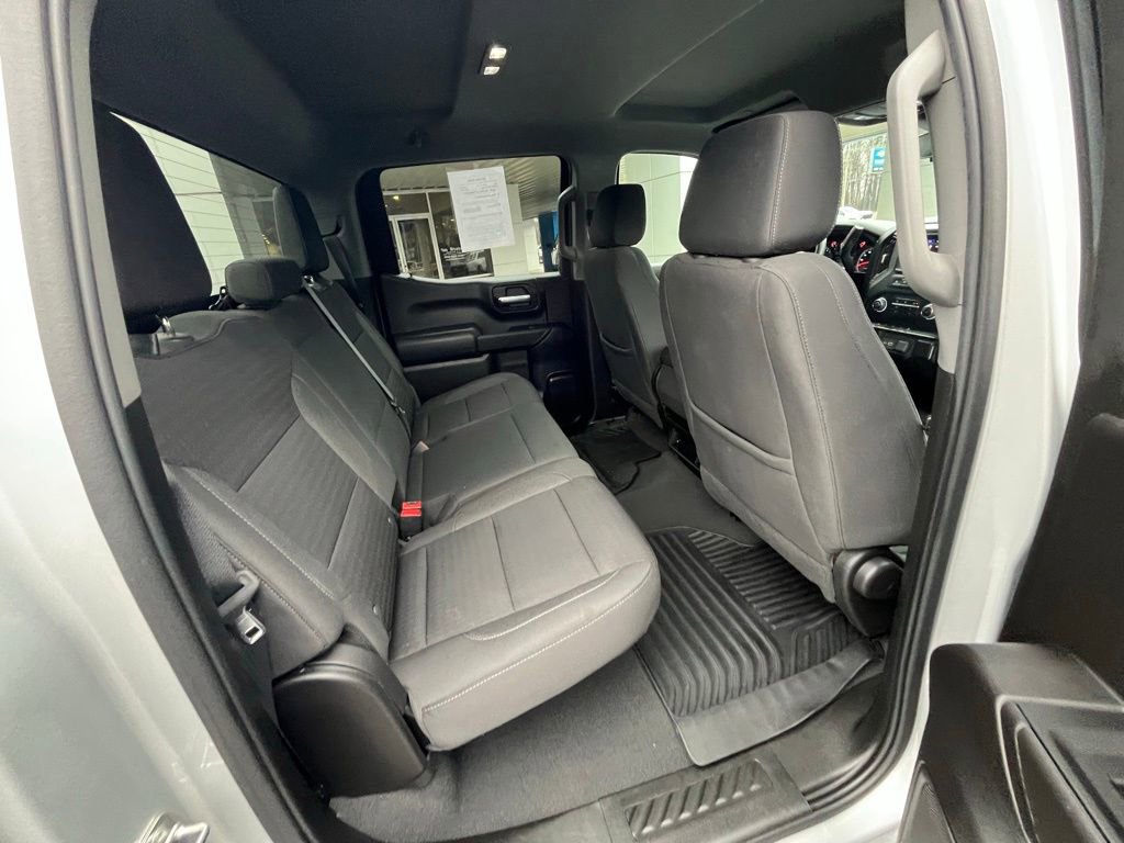 Used 2022 Chevrolet Silverado 1500 Custom AWD/4WD image 16