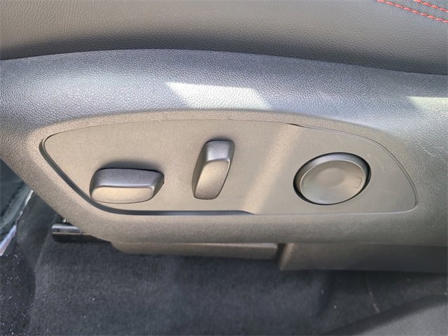 Used 2024 Chevrolet Traverse RS image 26