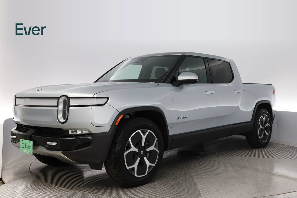 Used 2024 Rivian R1T Adventure Dual AWD/4WD image 2