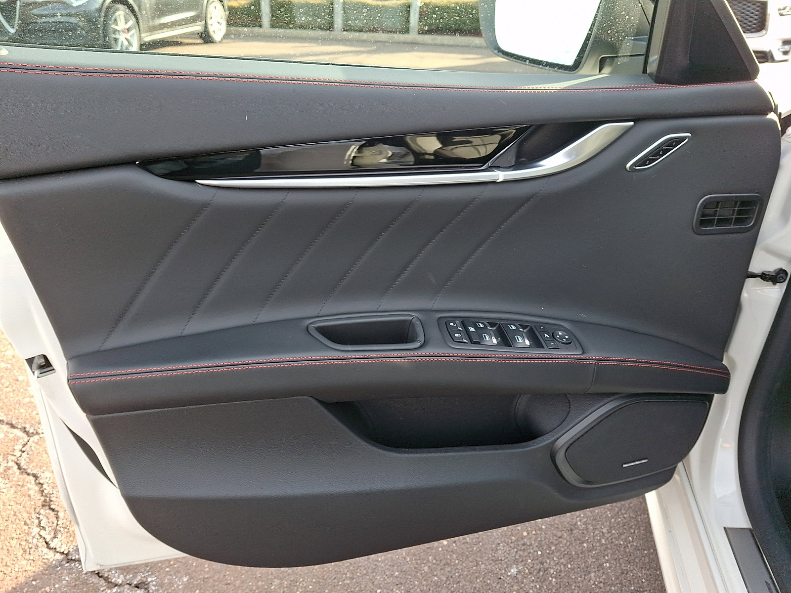 Certified 2024 Maserati Ghibli Modena Ultima Q4 image 12