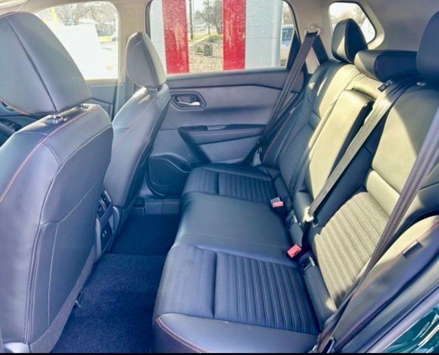 New 2026 Nissan Rogue SV image 8