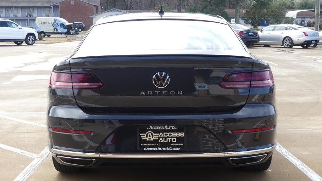 Used 2021 Volkswagen Arteon SE FWD image 4