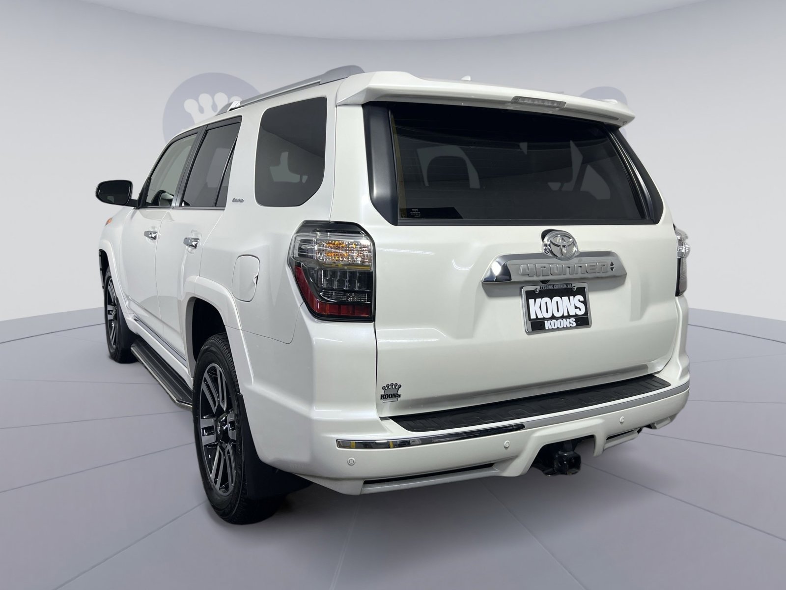 Used 2023 Toyota 4Runner Limited image 4