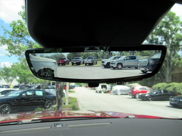 Certified 2024 Cadillac Escalade Sport w/ LPO, ONYX Package AWD/4WD image 32