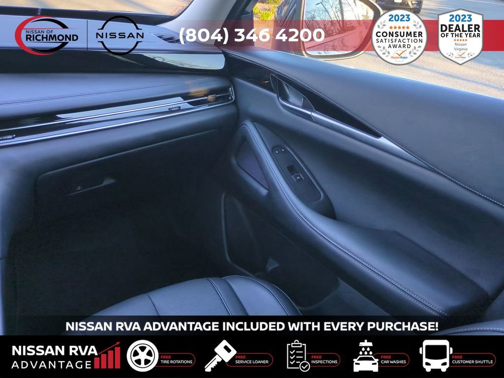 Used 2025 INFINITI QX60 Pure image 17