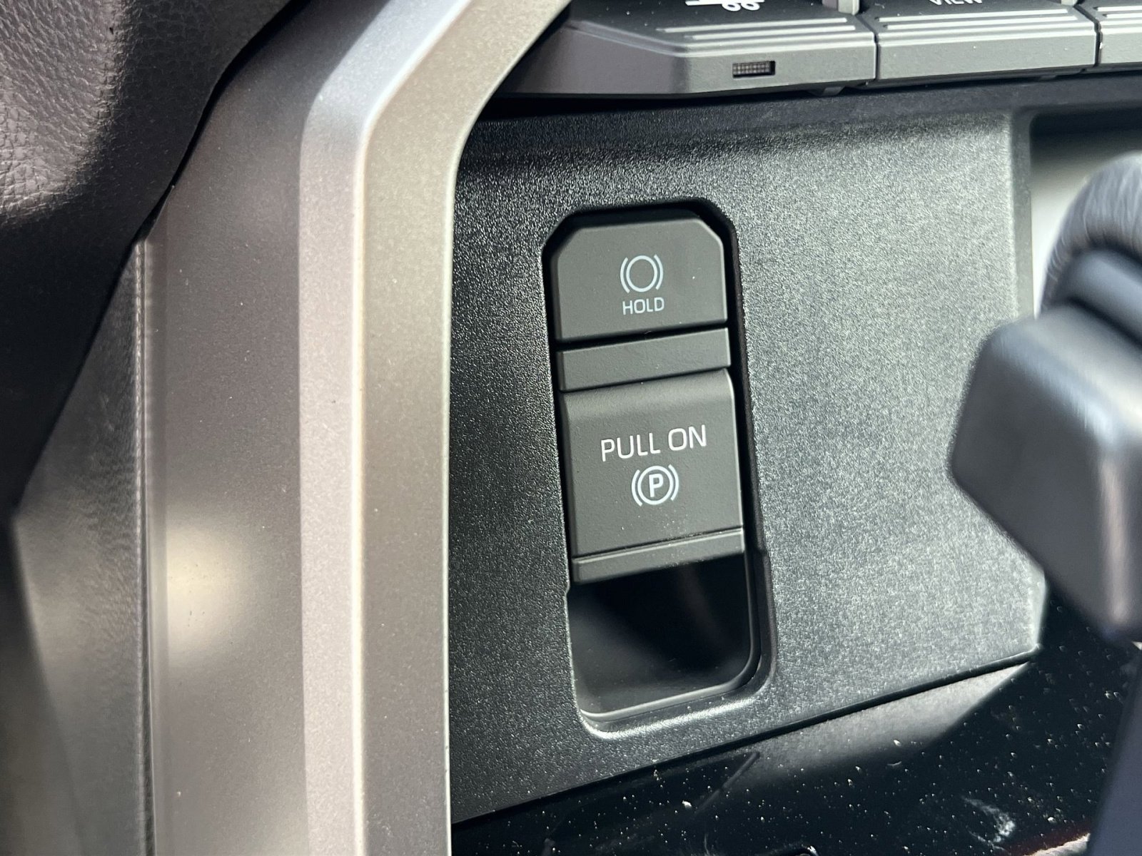 New 2026 Toyota Tundra Limited AWD/4WD image 25
