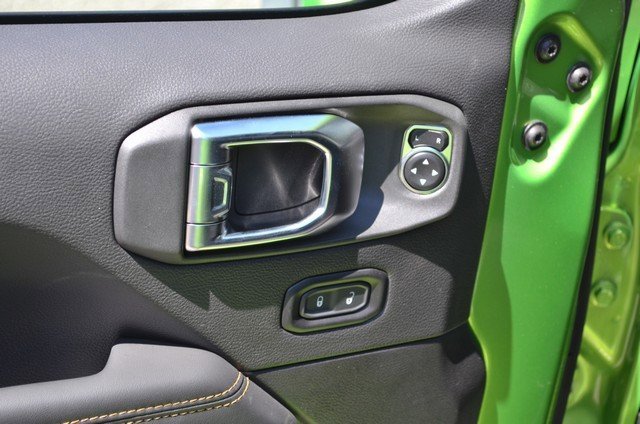 New 2025 Jeep Wrangler Unlimited Rubicon 392 image 15