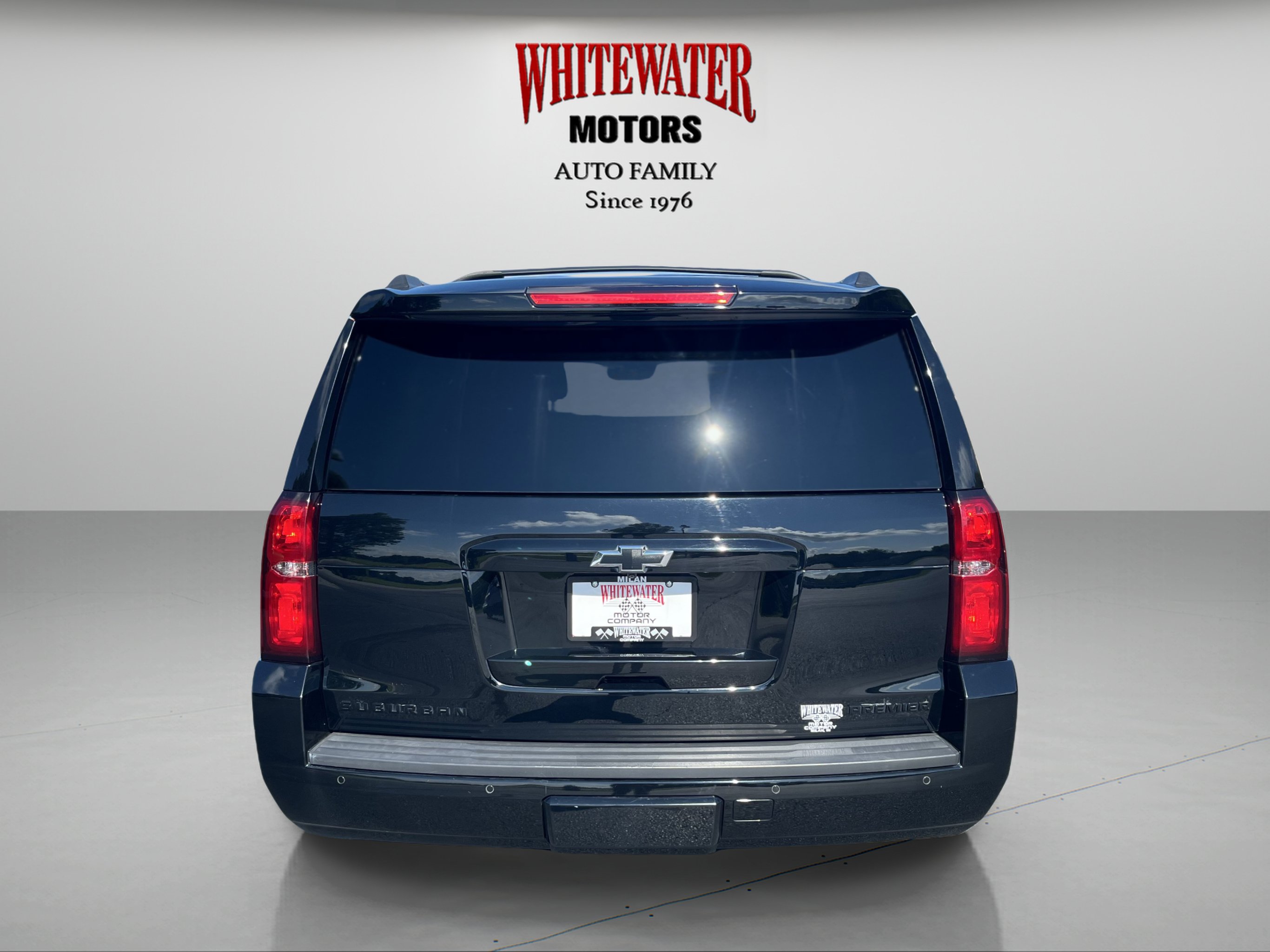 Used 2019 Chevrolet Suburban Premier AWD/4WD image 4