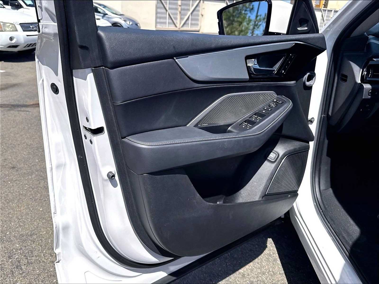 Used 2024 Acura MDX w/ Technology Package AWD/4WD image 24