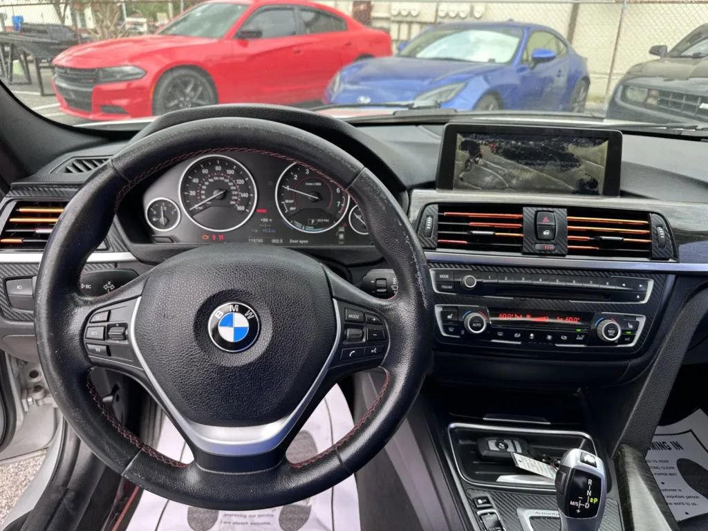 Used 2014 BMW ActiveHybrid 3 image 11