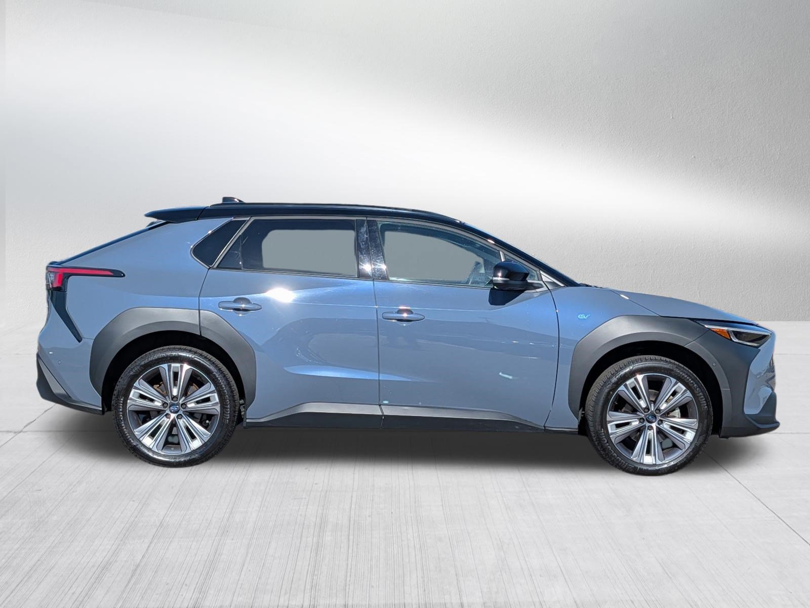 Used 2023 Subaru Solterra AWD image 2