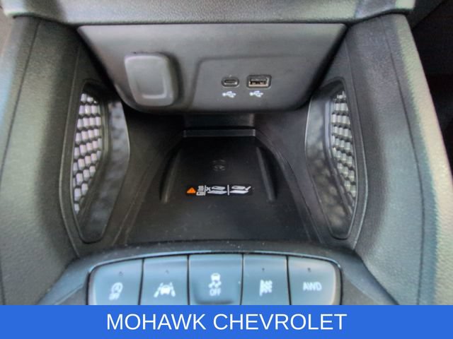 Used 2025 Chevrolet TrailBlazer LT w/ Convenience Package AWD/4WD image 34