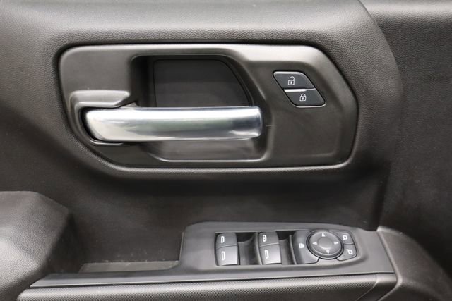 Used 2024 Chevrolet Silverado 1500 Custom w/ Turbomax Blackout Package image 29