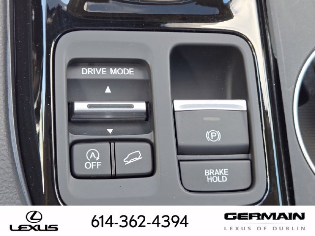 Used 2025 Honda Pilot Touring image 24