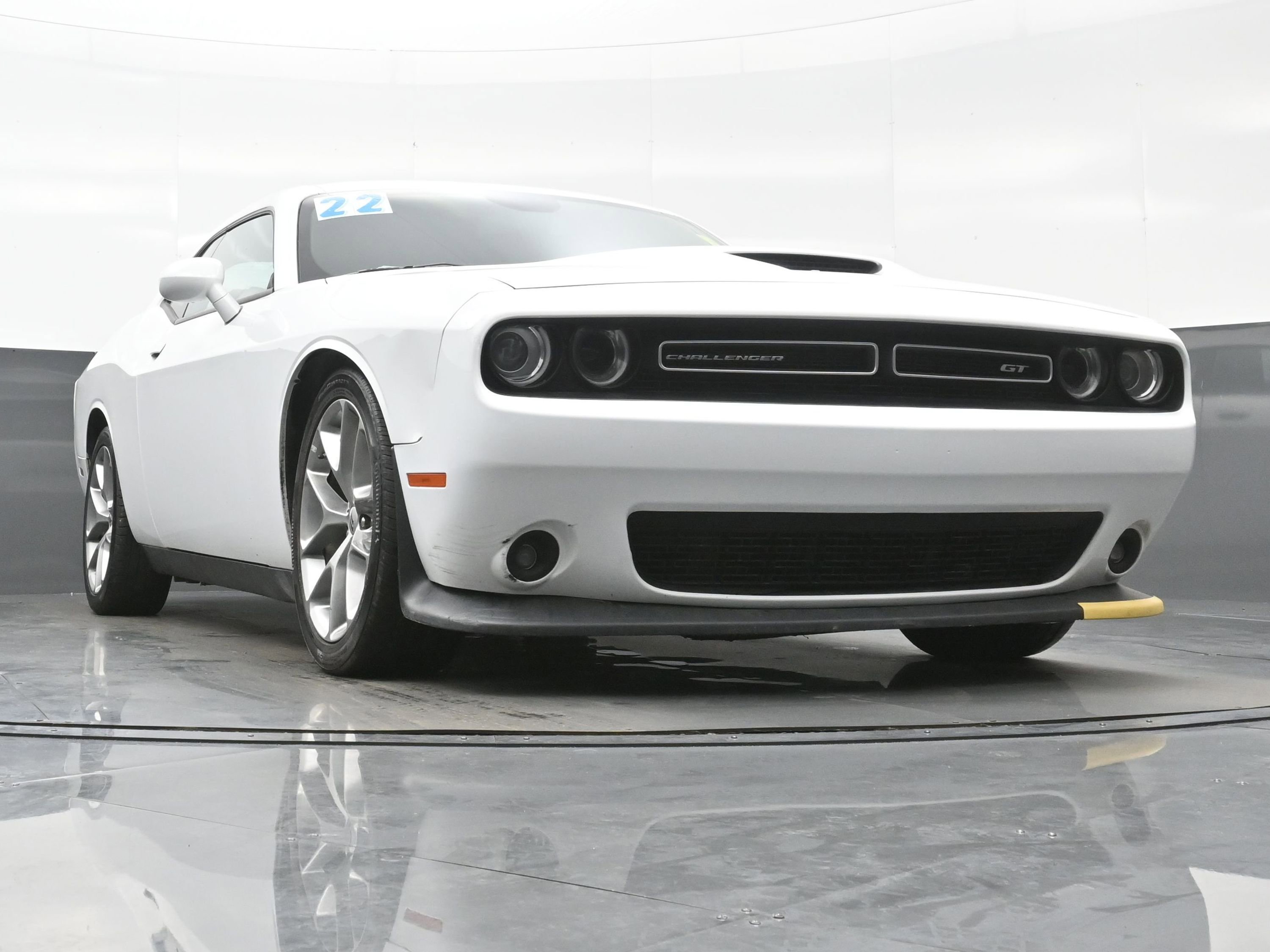 Used 2022 Dodge Challenger GT image 26