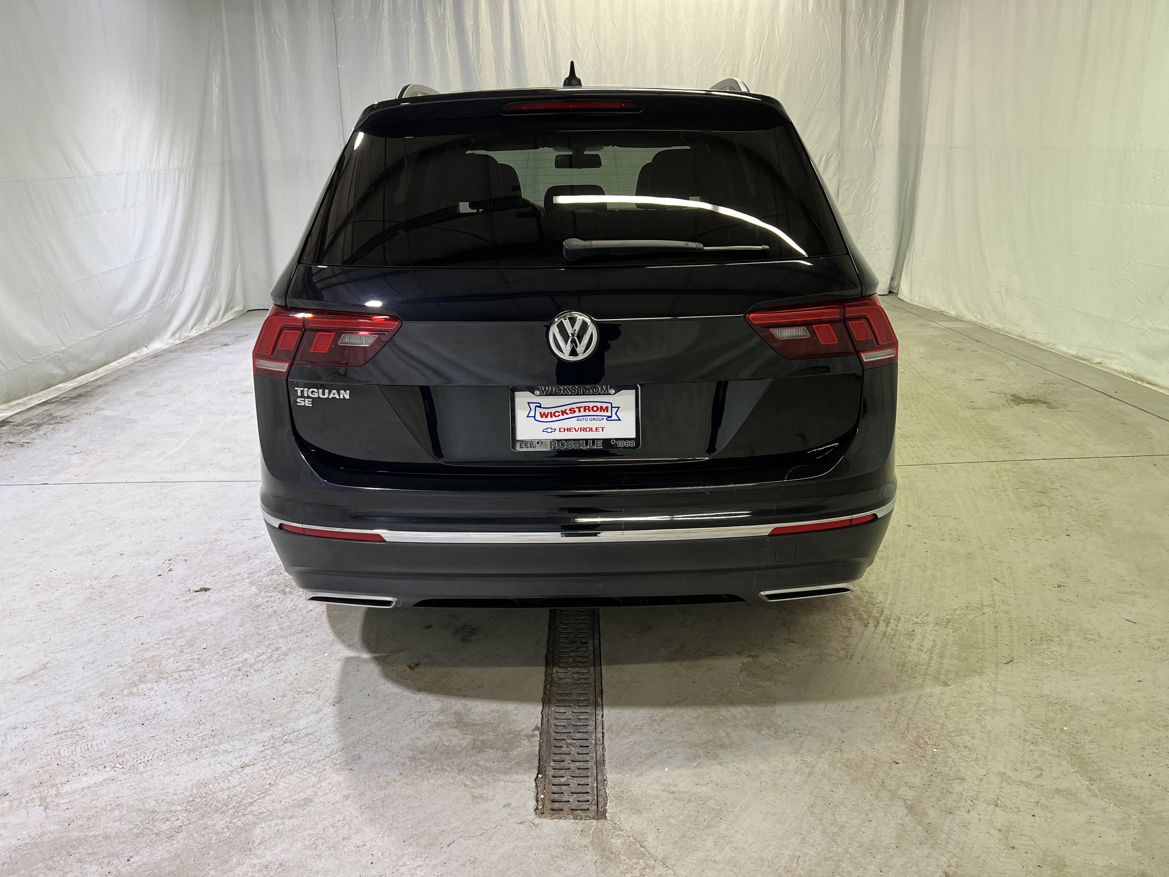 Used 2020 Volkswagen Tiguan SE image 9