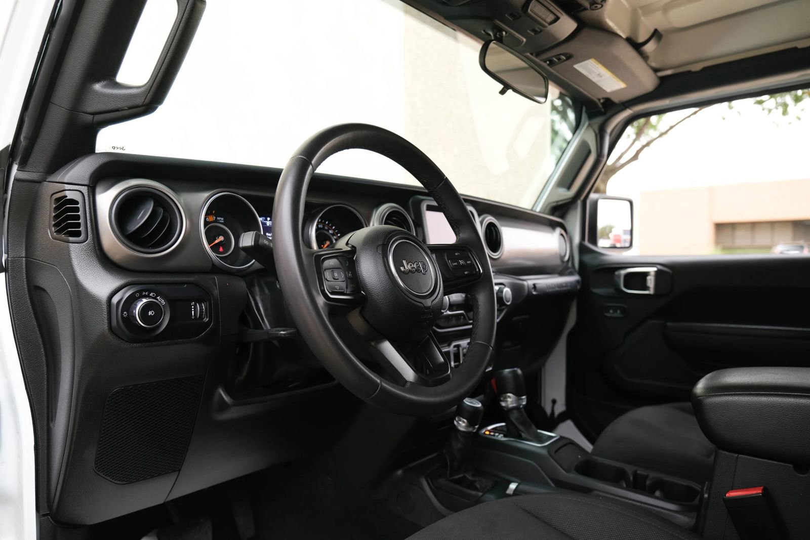 Used 2023 Jeep Wrangler Unlimited Sport image 14