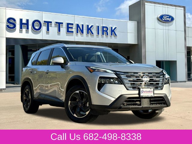 Used 2024 Nissan Rogue SV w/ SV Premium Package