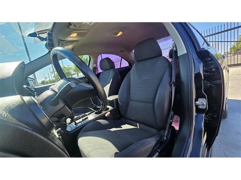 Used 2009 Pontiac G6 Sedan w/ Sport Package 1 image 11